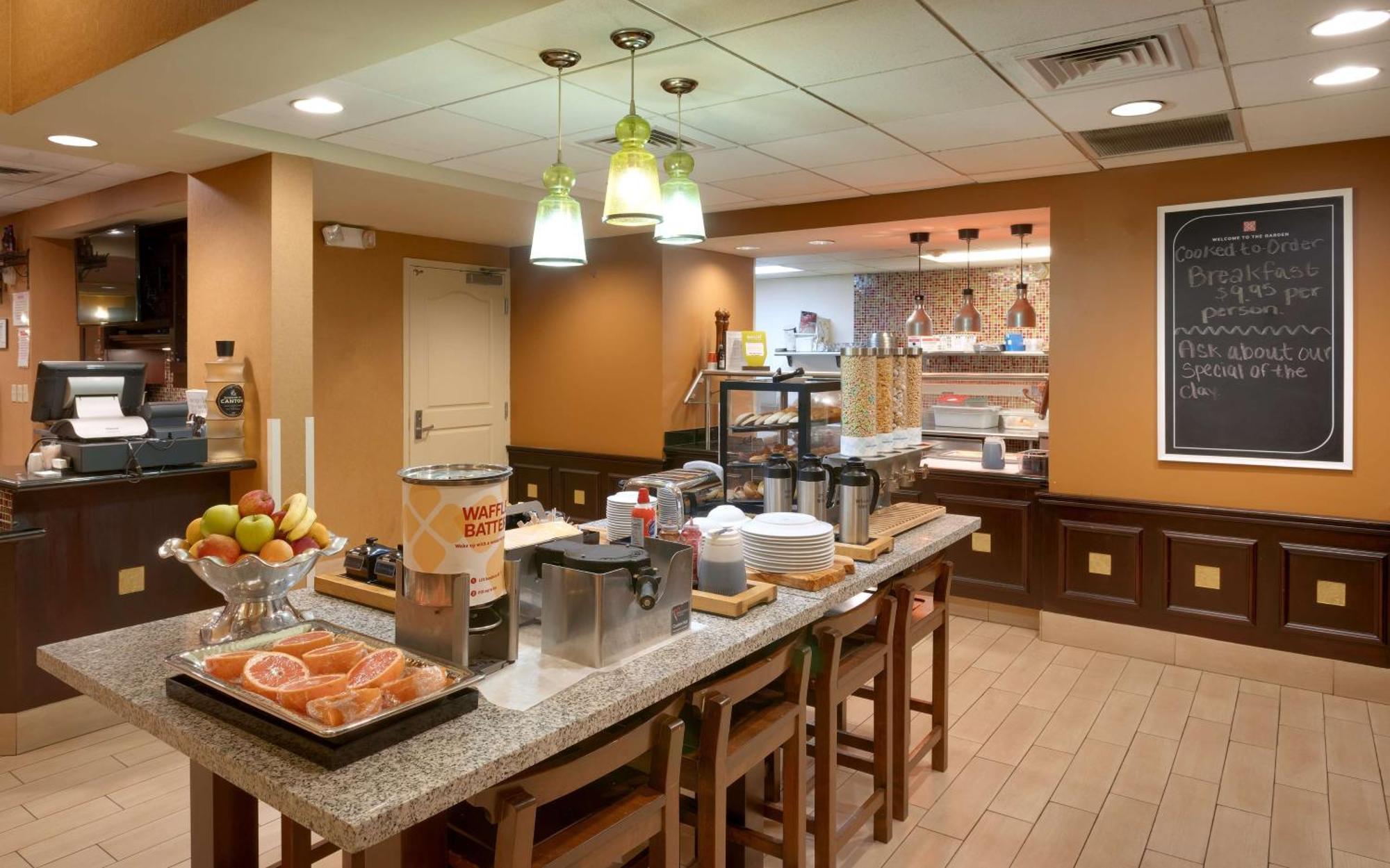 Hilton Garden Inn Clarksville Ngoại thất bức ảnh